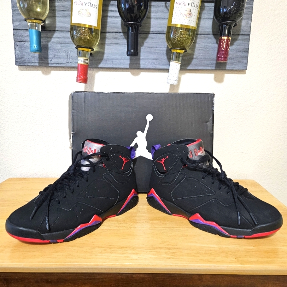 Air Jordan 7 Retro Raptors men's size 8.5